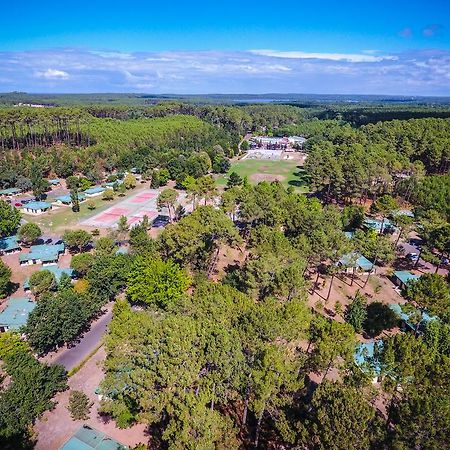 Léon Village Vacances Les Genets מראה חיצוני תמונה